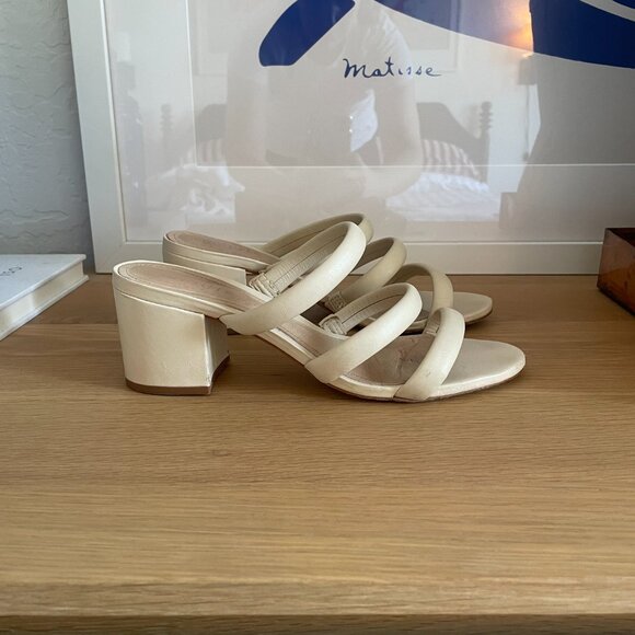 Schutz Olly Mid Block Nappa Leather Sandal in Eggshell, Size 8 - Picture 4 of 6